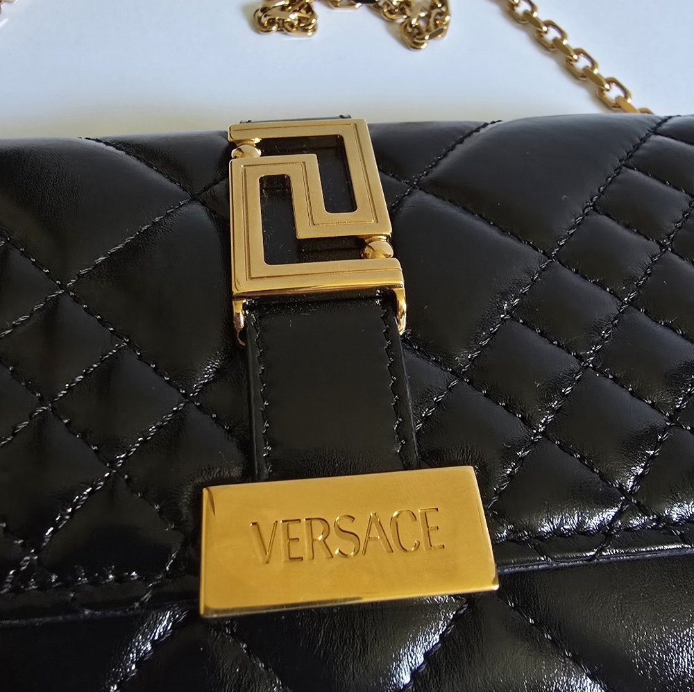 Versace Greca Goddess Mini Quilted Patent Leather Crossbody / Clutch Black - Picture 7 of 13